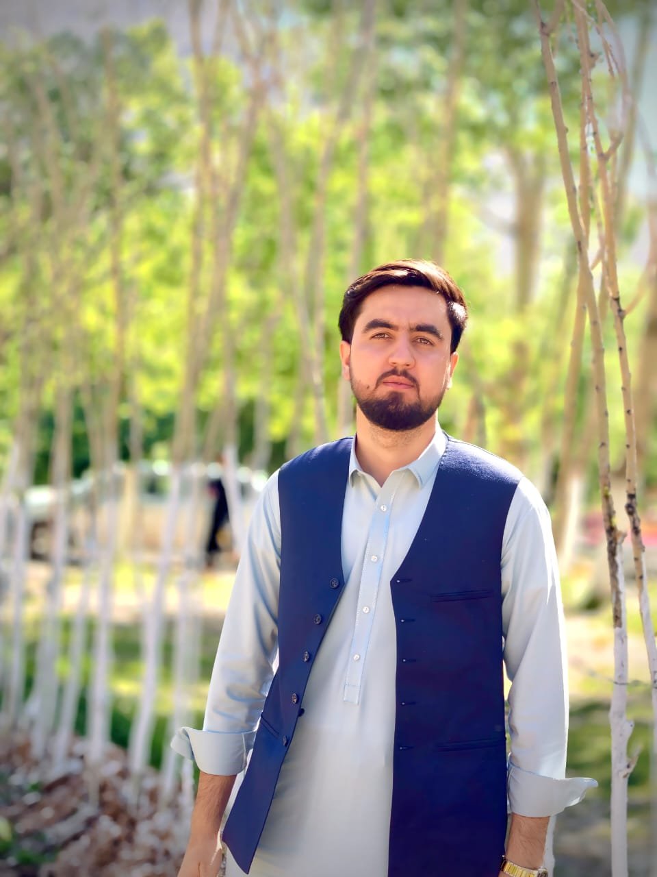 نوشاد شینواری — Nowshad Shinwari