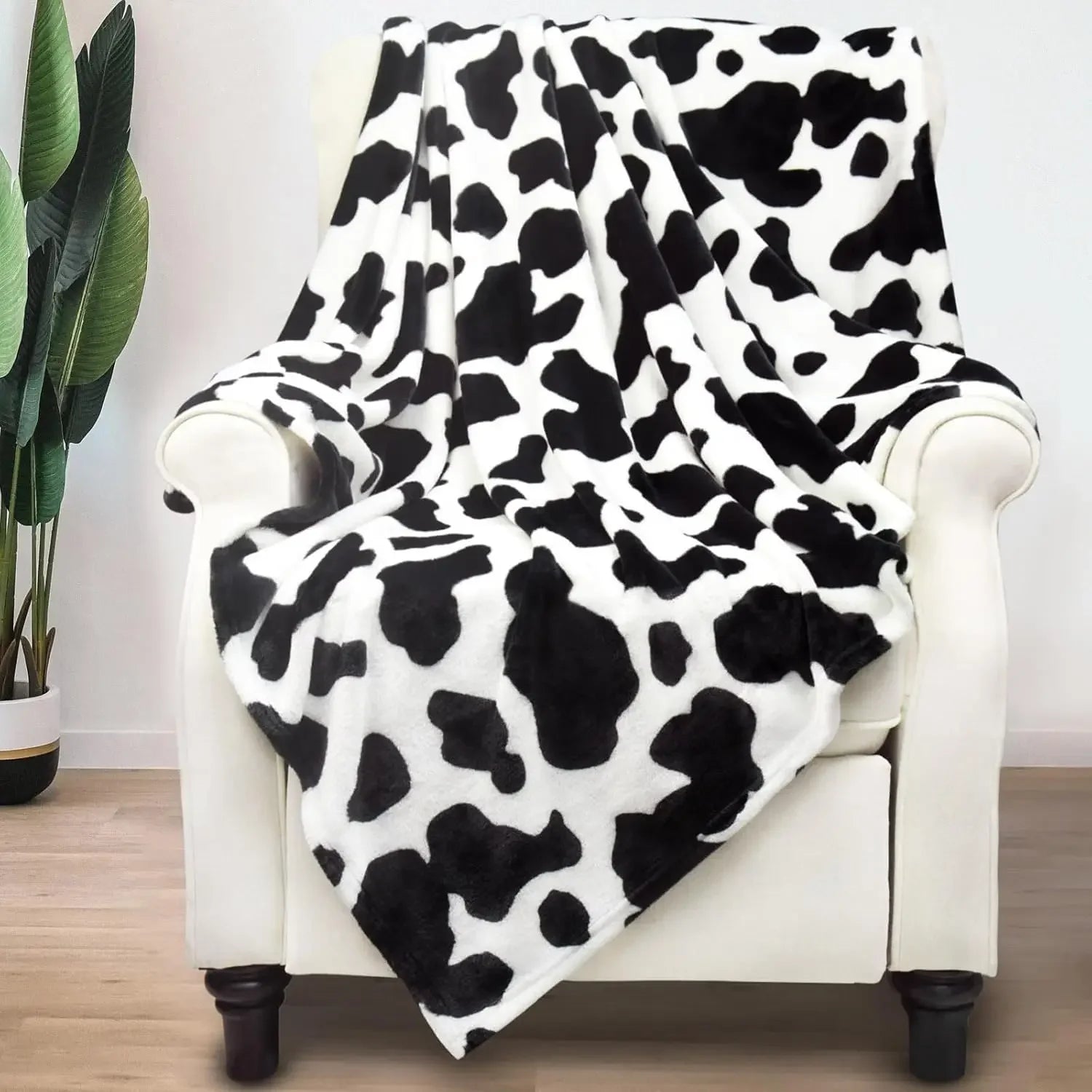 Cow Print Fleece Blanket - Soft Flannel Throw for Couch & Bed - Perfect Gift for Women, Girls, and Kids SPINGHAR