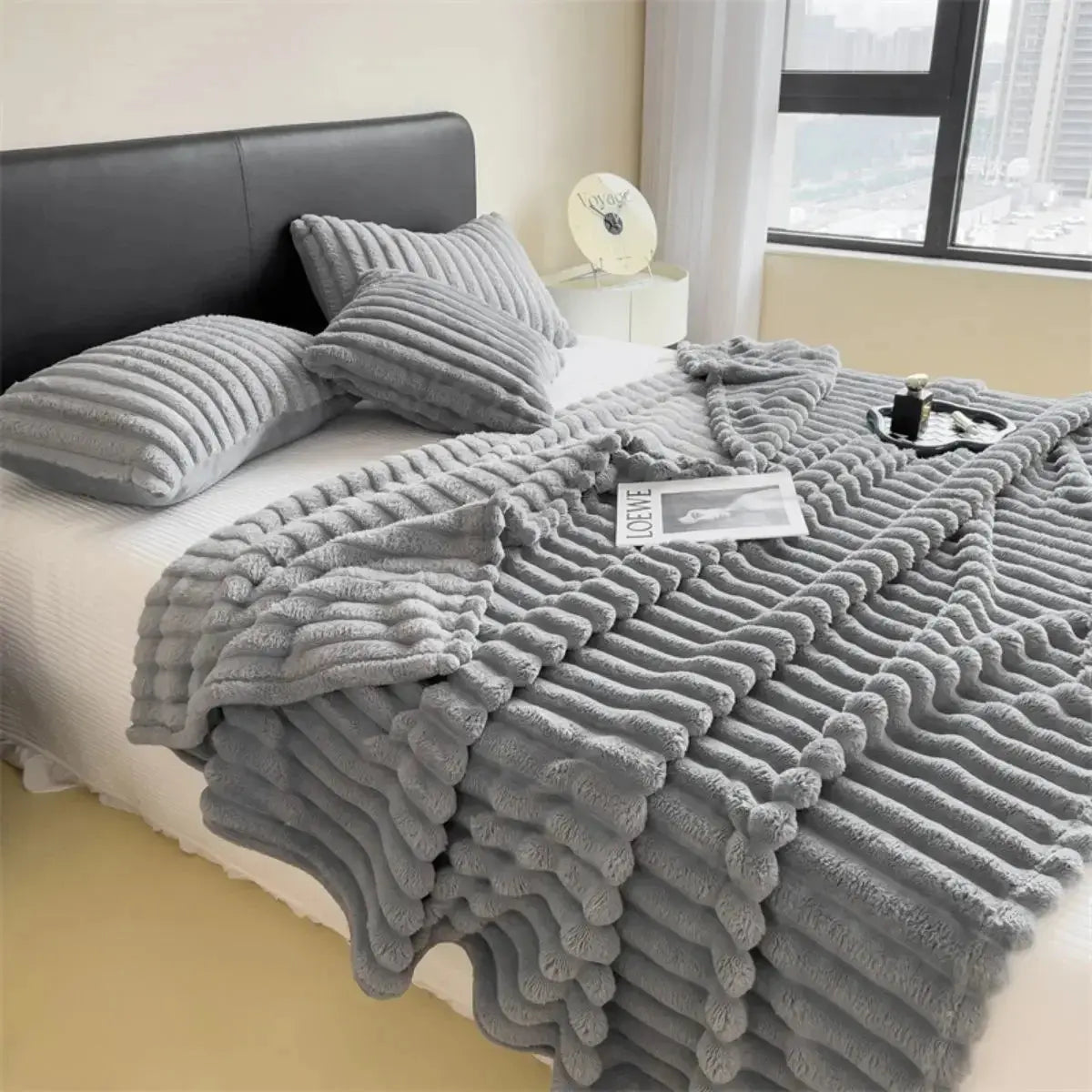 Solid color thickened wide striped multifunctional blanket, can be used as bed sheet cover blanket, nap blanket, pet blanket - SPINGHAR