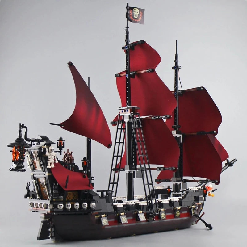 Pirates The Black Pearl And Queen Anne's Revenge Ship Building Block Model Assemble Bricks Toys Kids Gifts Fit MOC 4195 4184 Set SPINGHAR