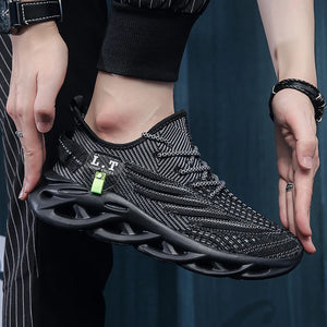 Black Running Jogging Shoes Casual Sneakers White Outdoor Breathable Mesh Shoes Men Light Shock-absorption Sports Shoes SPINGHAR