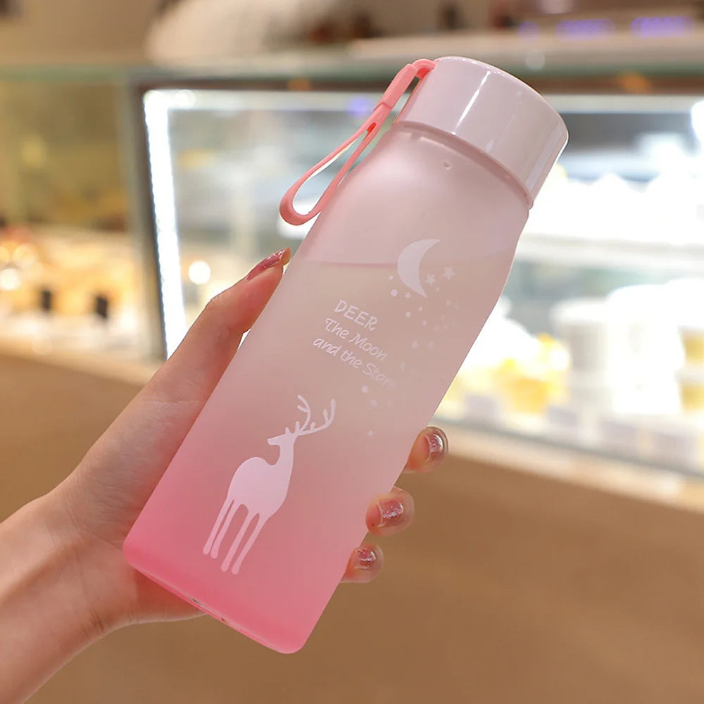 500ml/Pcs Simple Deer Plastic Watter Bottle Fashion Moon Star Pattern Portable Drinkwear Sport Exercise Leak Proof Drink Bottle SPINGHAR